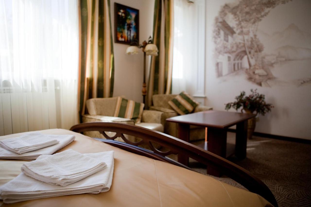 Villa Oselya Κίεβο Εξωτερικό φωτογραφία